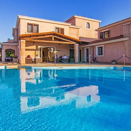 Hotel La Perla Àrbatax