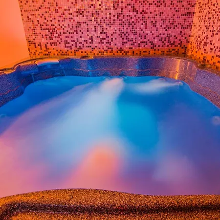 Hotel La Perla 4*